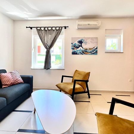 B88 Apartments - Vila Palma スベティ・フィリップ・イ・ヤコブ エクステリア 写真