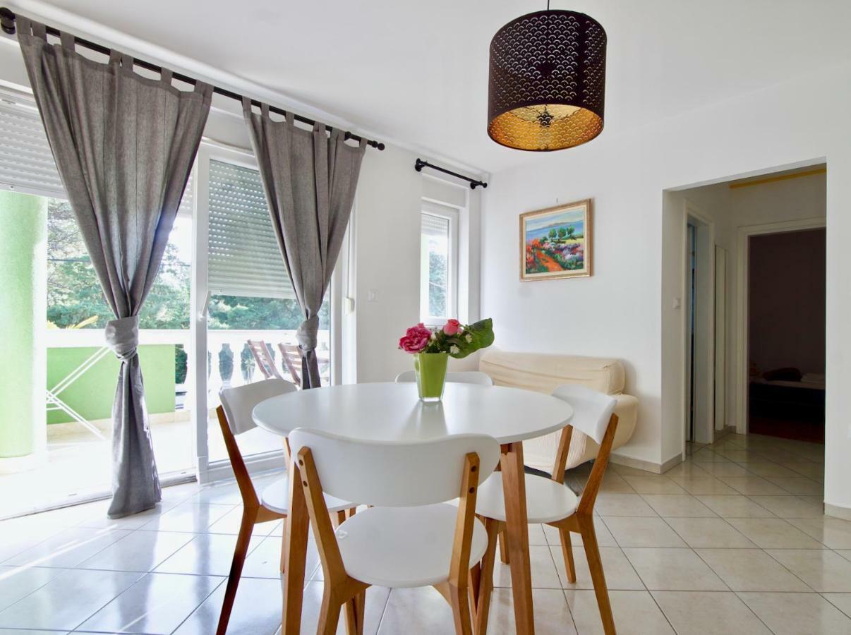 B88 Apartments - Vila Palma スベティ・フィリップ・イ・ヤコブ エクステリア 写真