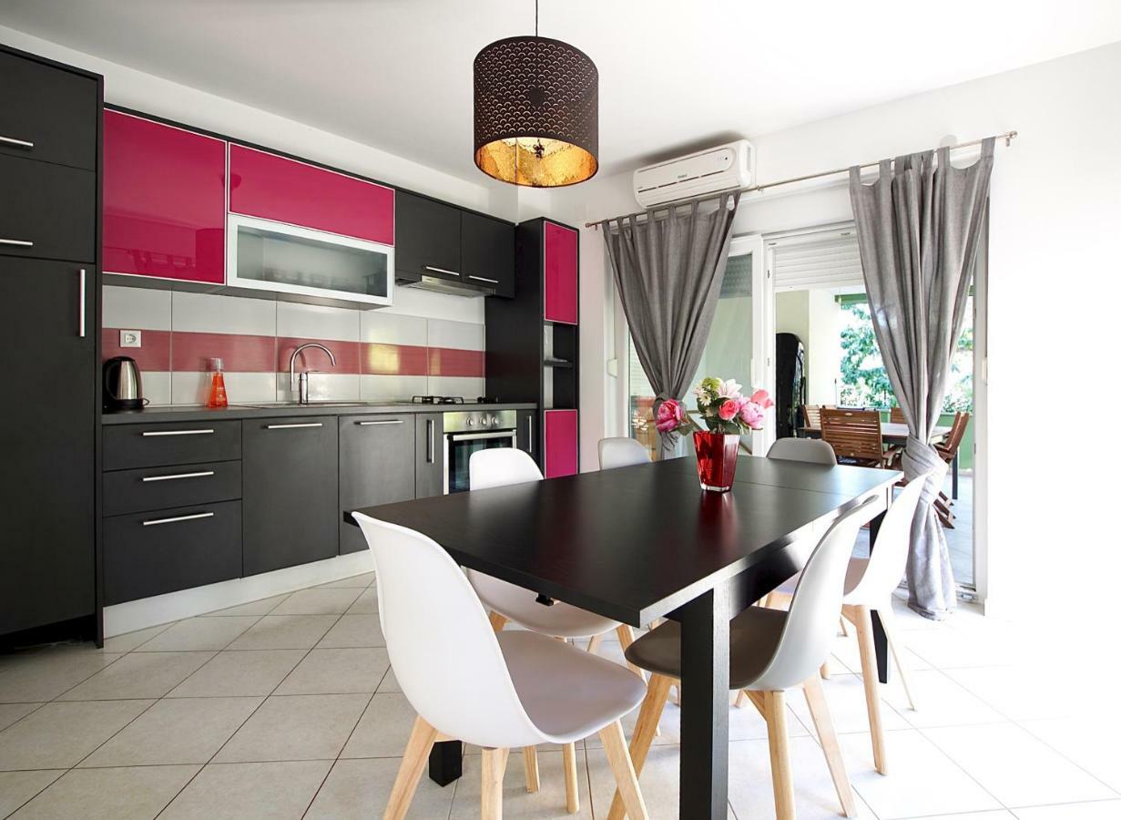 B88 Apartments - Vila Palma スベティ・フィリップ・イ・ヤコブ エクステリア 写真